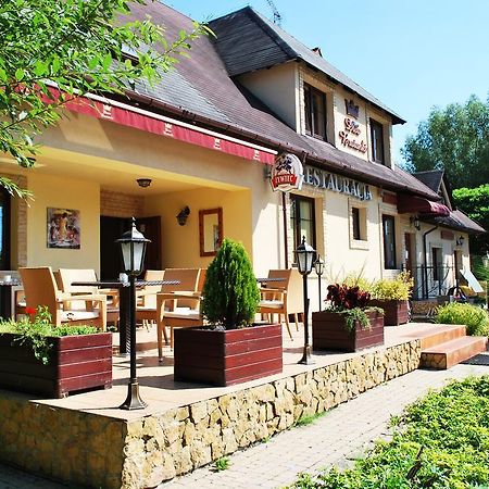 Dwa Bratanki Otel Rzeszow Dış mekan fotoğraf