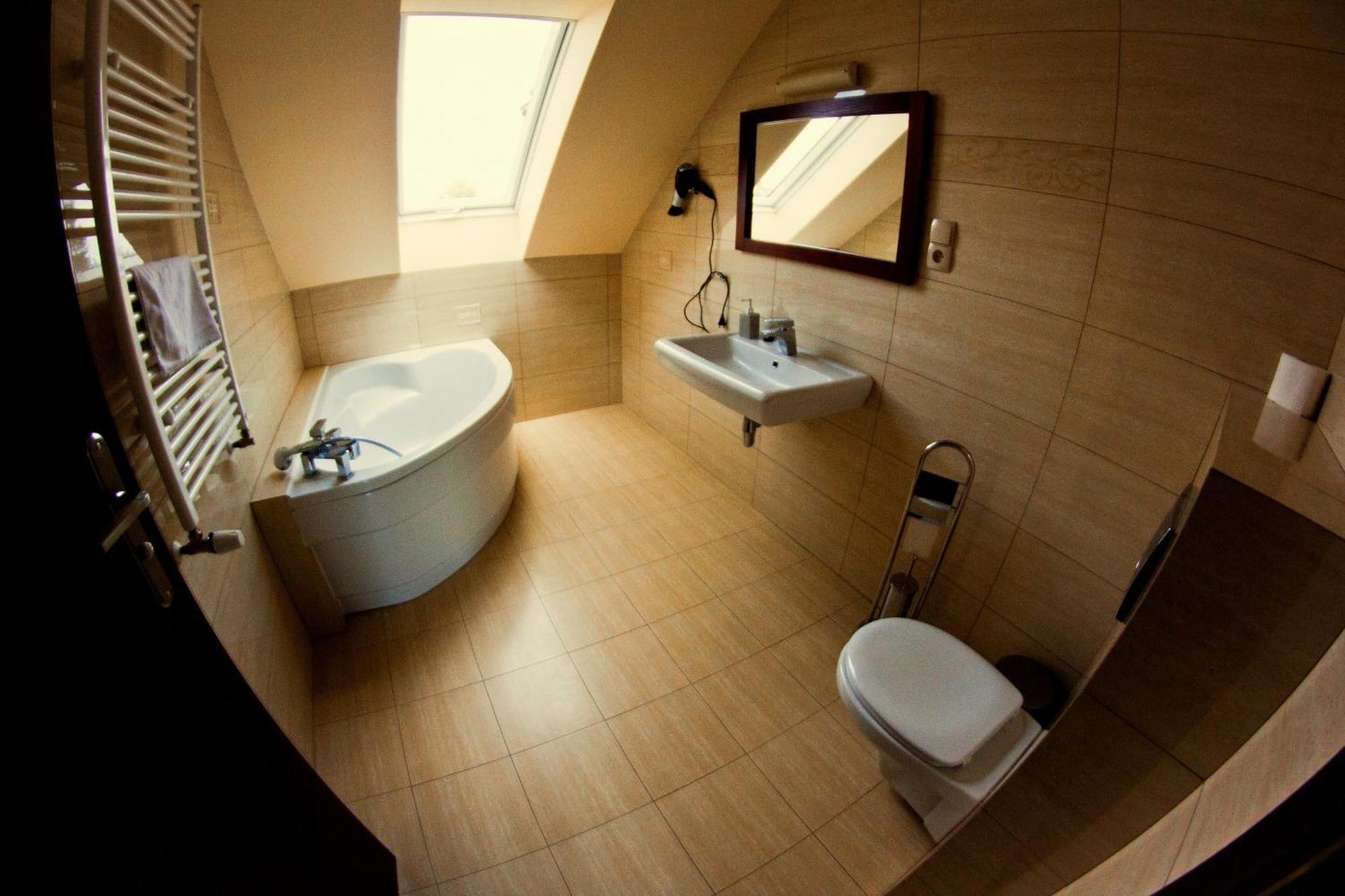 Dwa Bratanki Otel Rzeszow Dış mekan fotoğraf