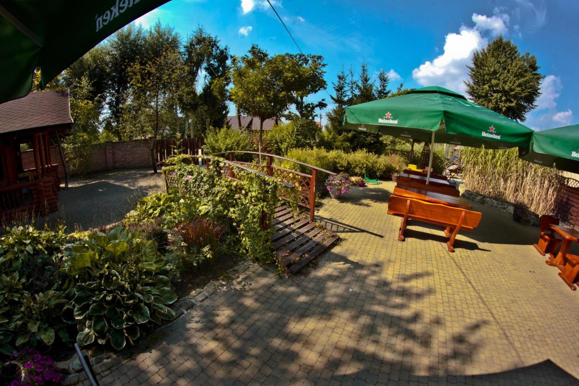 Dwa Bratanki Otel Rzeszow Dış mekan fotoğraf