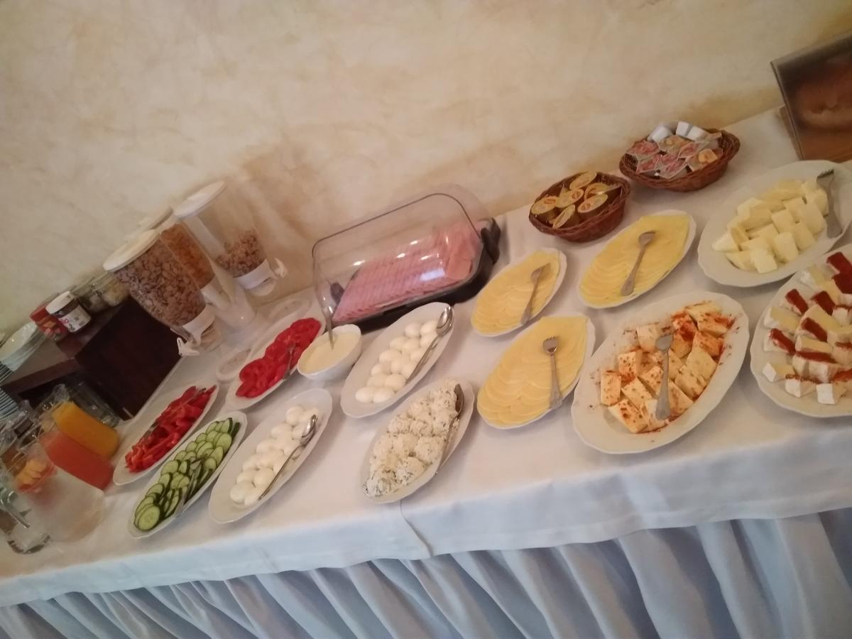Dwa Bratanki Otel Rzeszow Dış mekan fotoğraf